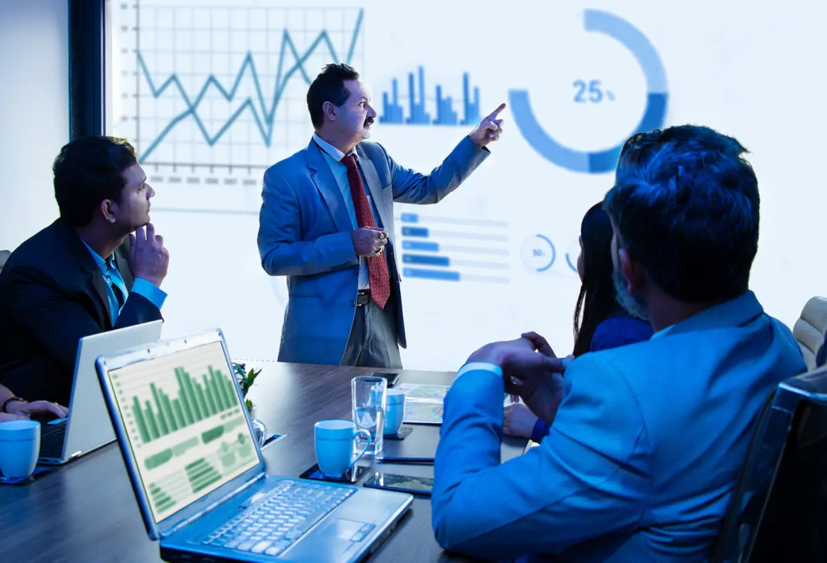 Klassrum som visar övervakning av inomhusluftkvalitet